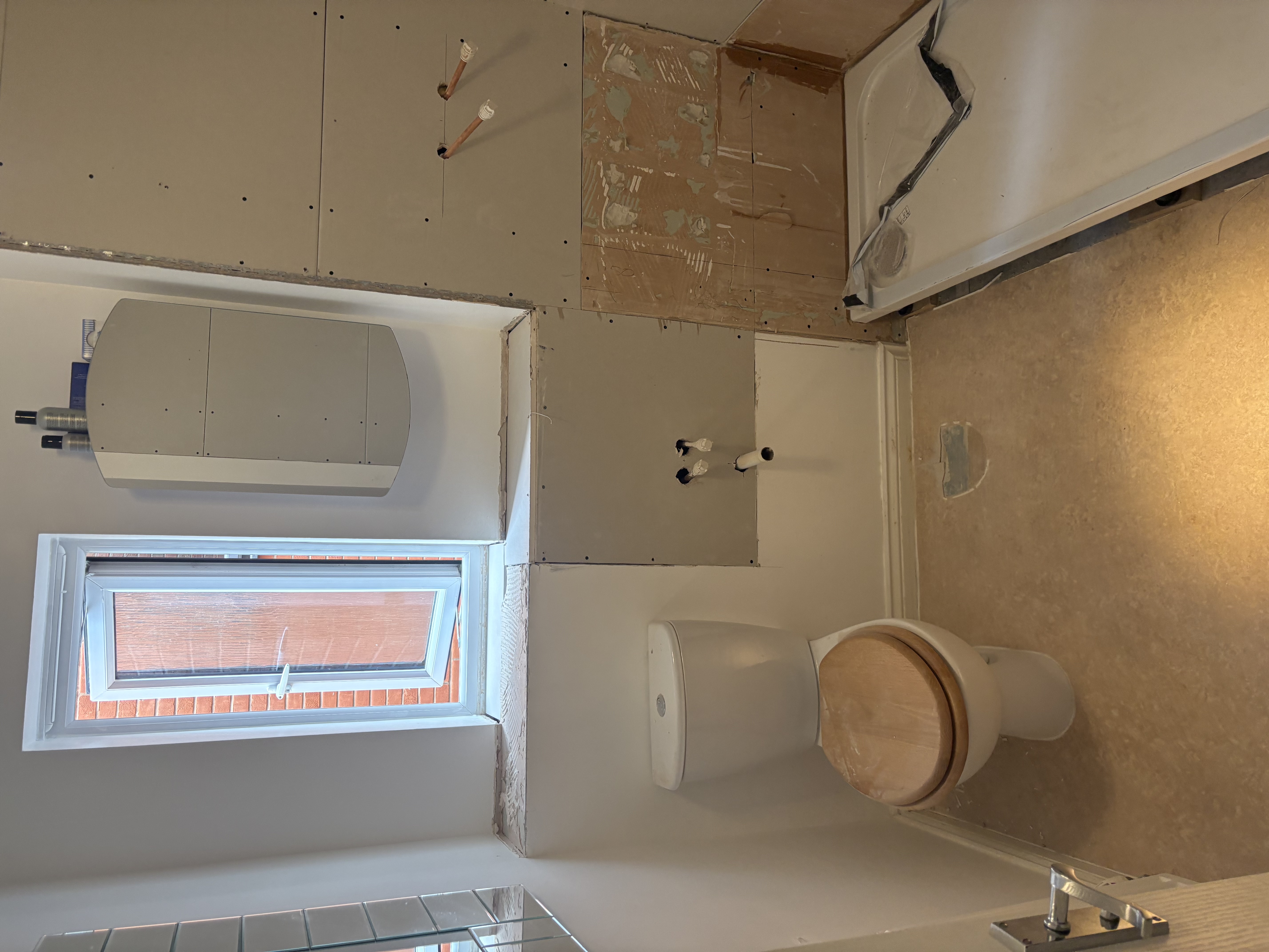Bathroom installation by Henry Ridge Plumbing, Staffordshire